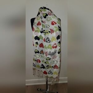 Heart printed scarf 26"×68"